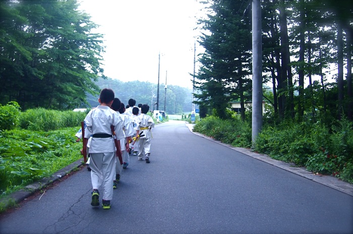 旅に出た少年