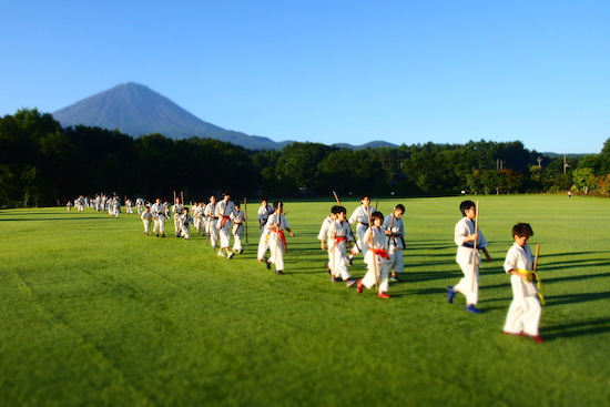 2016 サマーキャンプ 2日目 散歩 公園