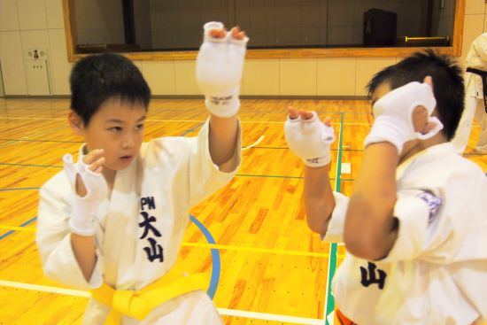 2019夏合宿3日目 稽古顔パンチ